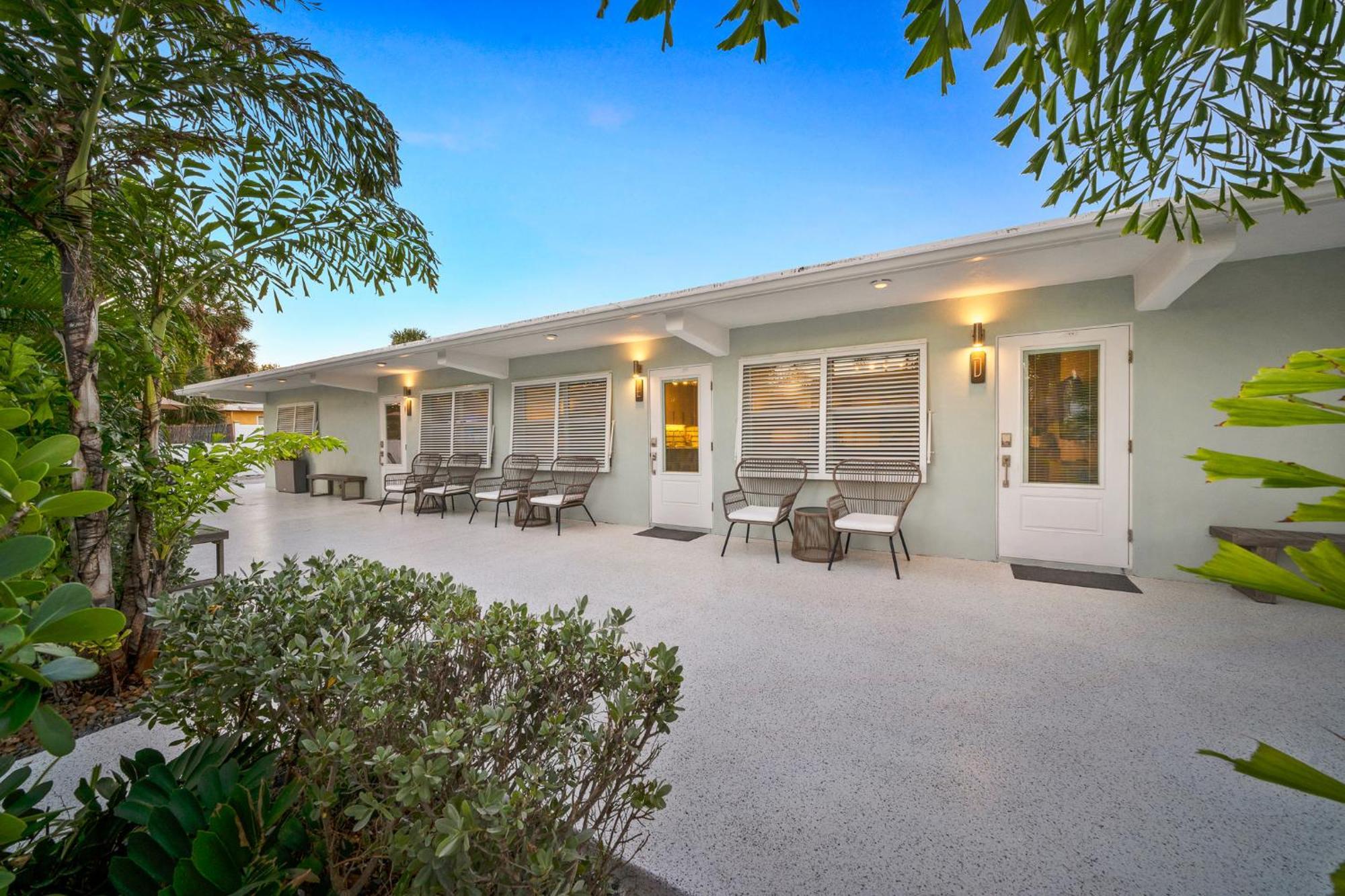 Wonderful Place Wprivate Patio Next To The Beach Cocoa Beach Exteriör bild