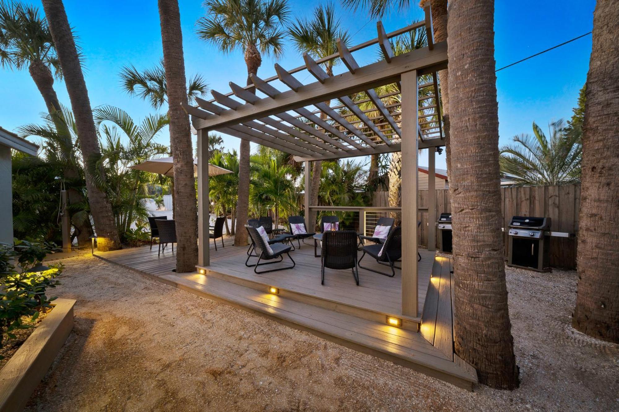Wonderful Place Wprivate Patio Next To The Beach Cocoa Beach Exteriör bild